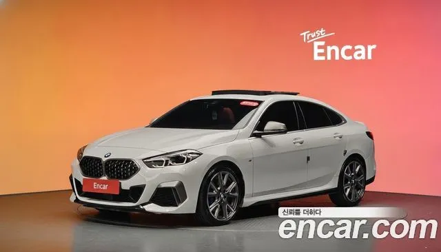 BMW 2-Series M235i xDrive