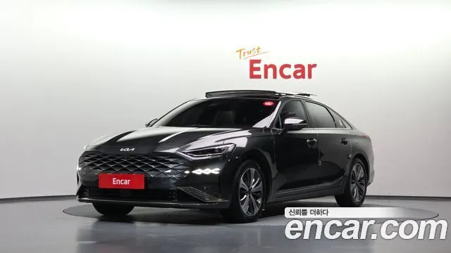 Kia K8 Signature
