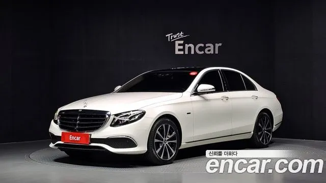 Mercedes-Benz E-Class E300e Exclusive