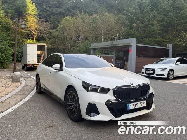 BMW 5-Series 520i M Sport