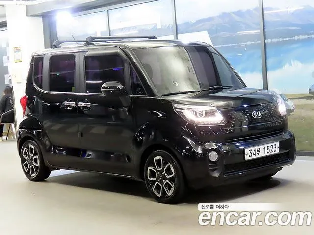 Kia RAY Luxury