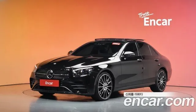 Mercedes-Benz E-Class E350 4MATIC AMG Line