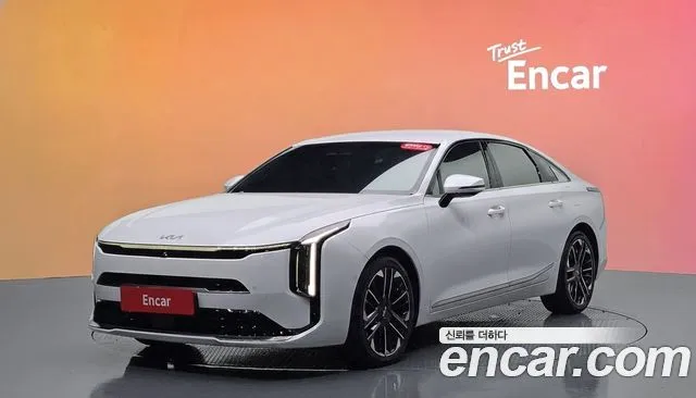 Kia K8 Signature