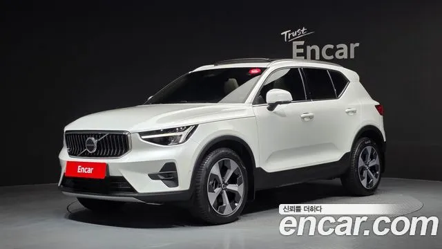 Volvo XC40 B4 Ultimate Bright