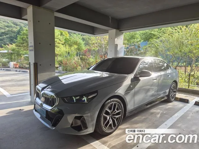 BMW i5 eDrive 40 M Sport