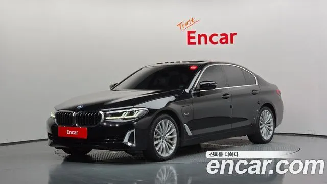 BMW 5-Series 530e Luxury