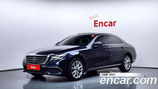 Mercedes-Benz E-Class E300 4MATIC Exclusive