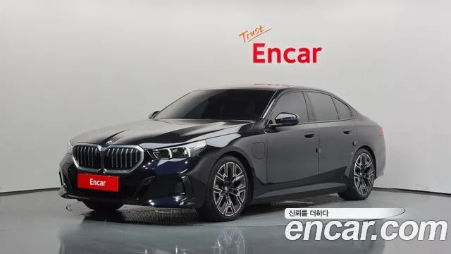 BMW 5-Series 530e M Sport