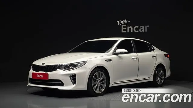 Kia K5 2.0 SX