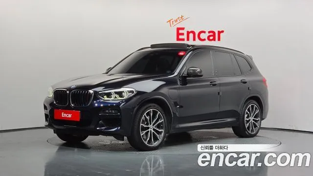 BMW X3 xDrive 30e M sports Online