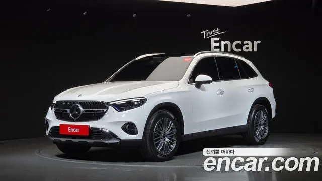 Mercedes-Benz GLC-Class GLC 300 4MATIC Avantgarde