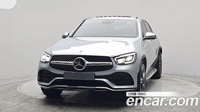 Mercedes-Benz GLC-Class GLC300 4MATIC Premium Coupe