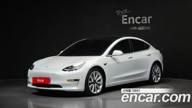 Tesla Model 3 Long Range AWD