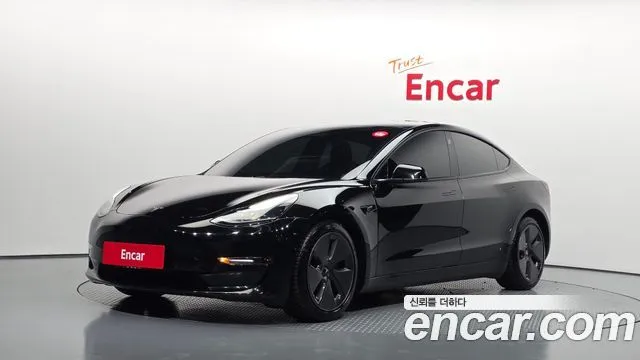 Tesla Model 3 Long Range AWD