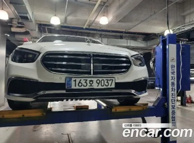 Mercedes-Benz E-Class E250 Exclusive