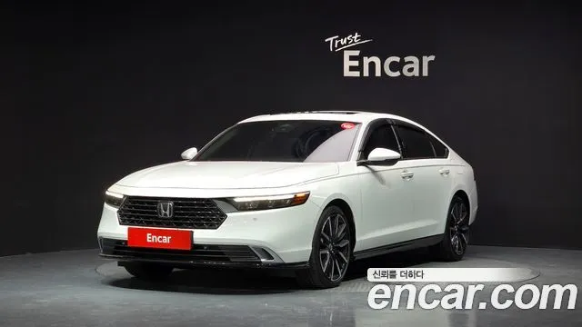Honda Accord 2.0 Hybrid Touring