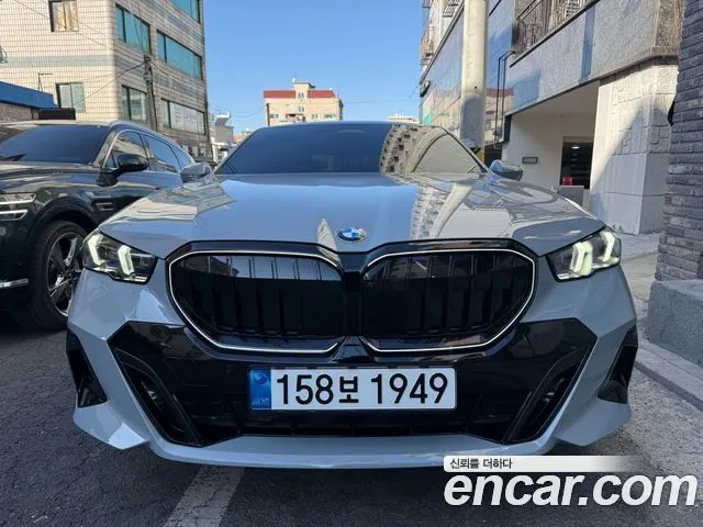 BMW 5-Series 530i xDrive M Sport