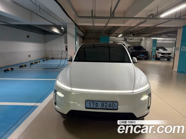 Tesla Model Y Premium RWD