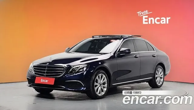 Mercedes-Benz E-Class E300 4MATIC Exclusive