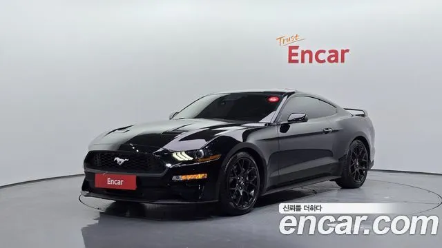 Ford Mustang Coupe