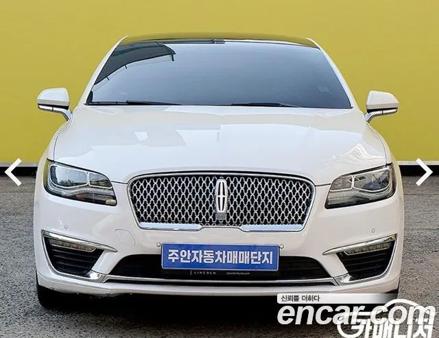 Lincoln MKZ Hybrid