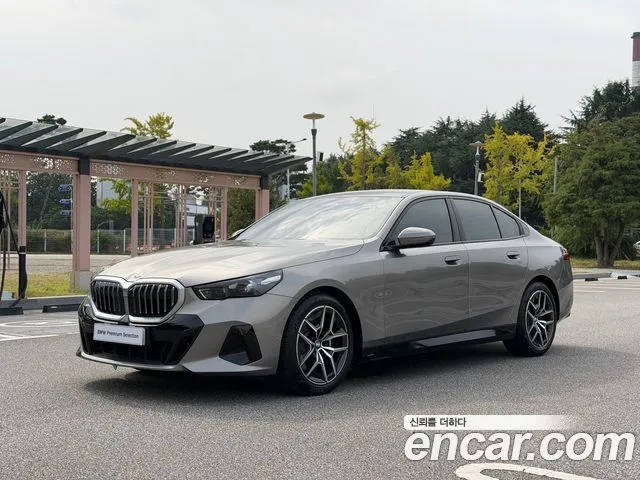 BMW 5-Series 520i M Sport