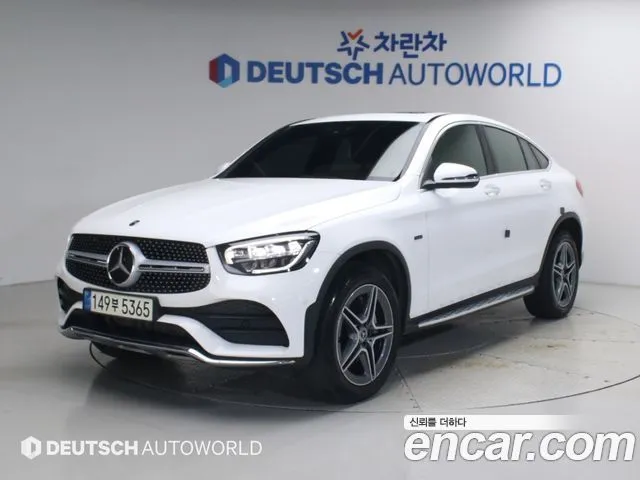 Mercedes-Benz GLC-Class GLC300e 4MATIC Coupe