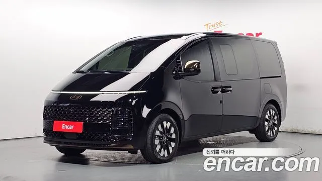 Hyundai Staria HEV 1.6 Lounge 9-Seater