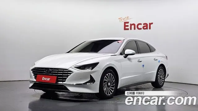 Hyundai Sonata Premium Plus
