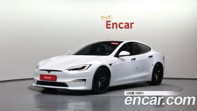Tesla Model S AWD