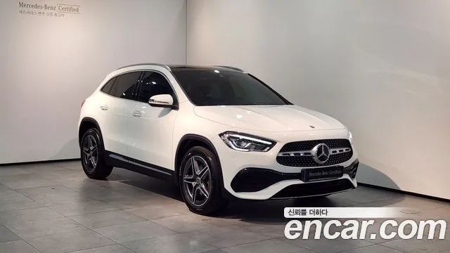 Mercedes-Benz GLA-Class GLA250 4MATIC