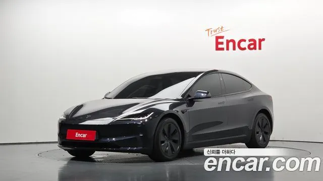 Tesla Model 3 Long Range AWD