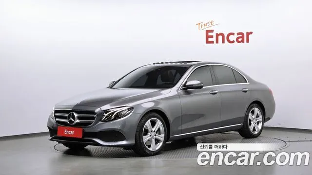 Mercedes-Benz E-Class E200 Avantgarde