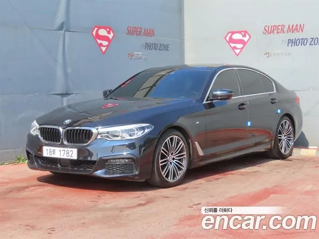 BMW 5-Series 530i M Sport Package Plus