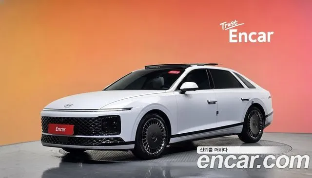 Hyundai Grandeur Calligraphy