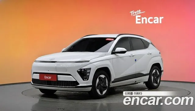 Hyundai Kona Long Range