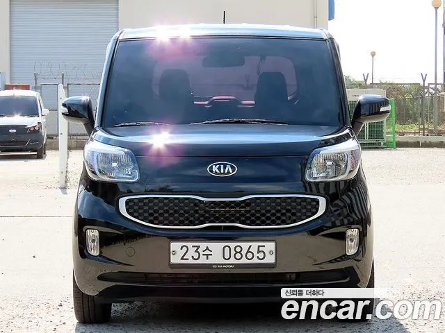 Kia RAY Luxury