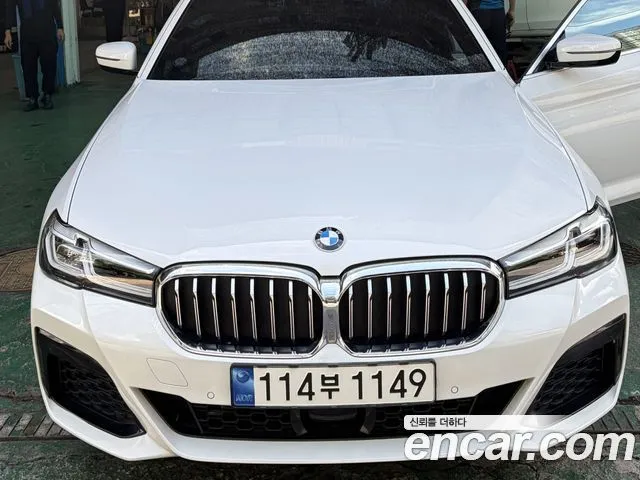 BMW 5-Series 530i xDrive M Sport Package