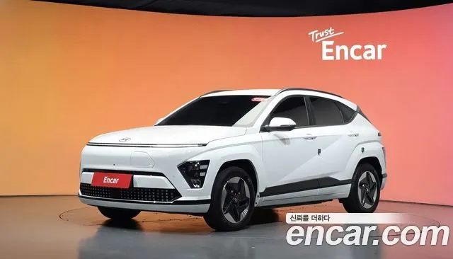 Hyundai Kona Long Range