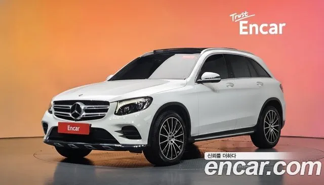Mercedes-Benz GLC-Class GLC300 4MATIC AMG Line