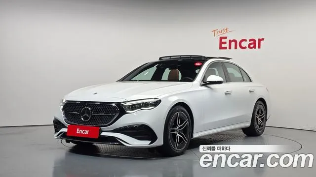 Mercedes-Benz E-Class E300 4MATIC AMG Line