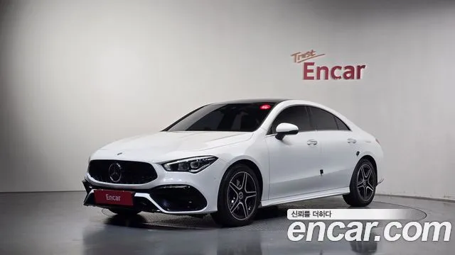 Mercedes-Benz CLA-Class CLA250 4MATIC