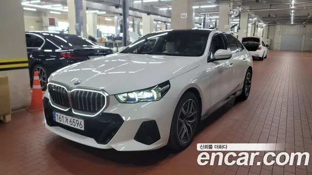 BMW 5-Series 520i M Sport
