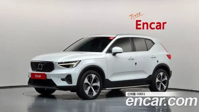 Volvo XC40 B4 Ultimate Bright