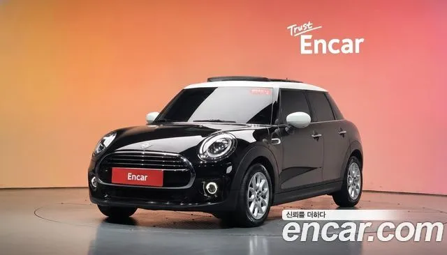 Mini Cooper 5Door HIGH