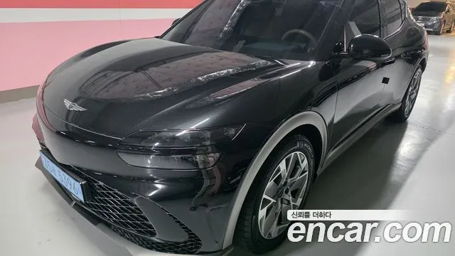 Genesis GV60 Standard