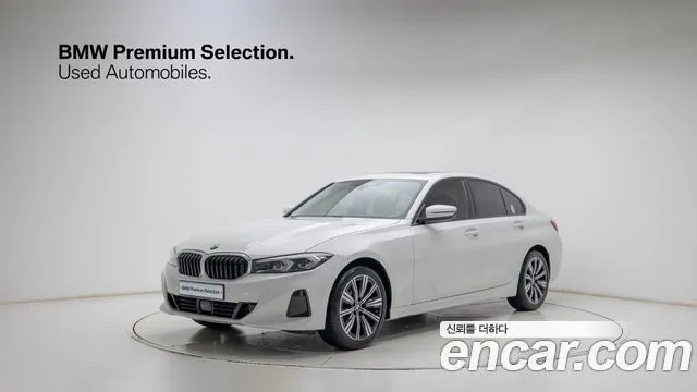 BMW 3-Series 320i