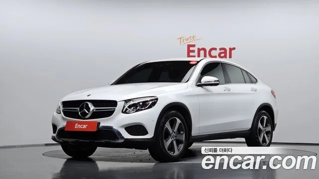 Mercedes-Benz GLC-Class GCL300 4MATIC Coupe