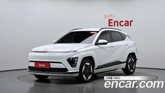 Hyundai Kona Long Range