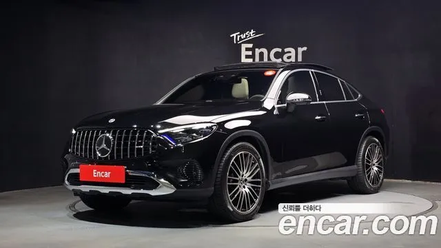 Mercedes-Benz GLC-Class GLC300 4MATIC Avnatgarde Coupe
